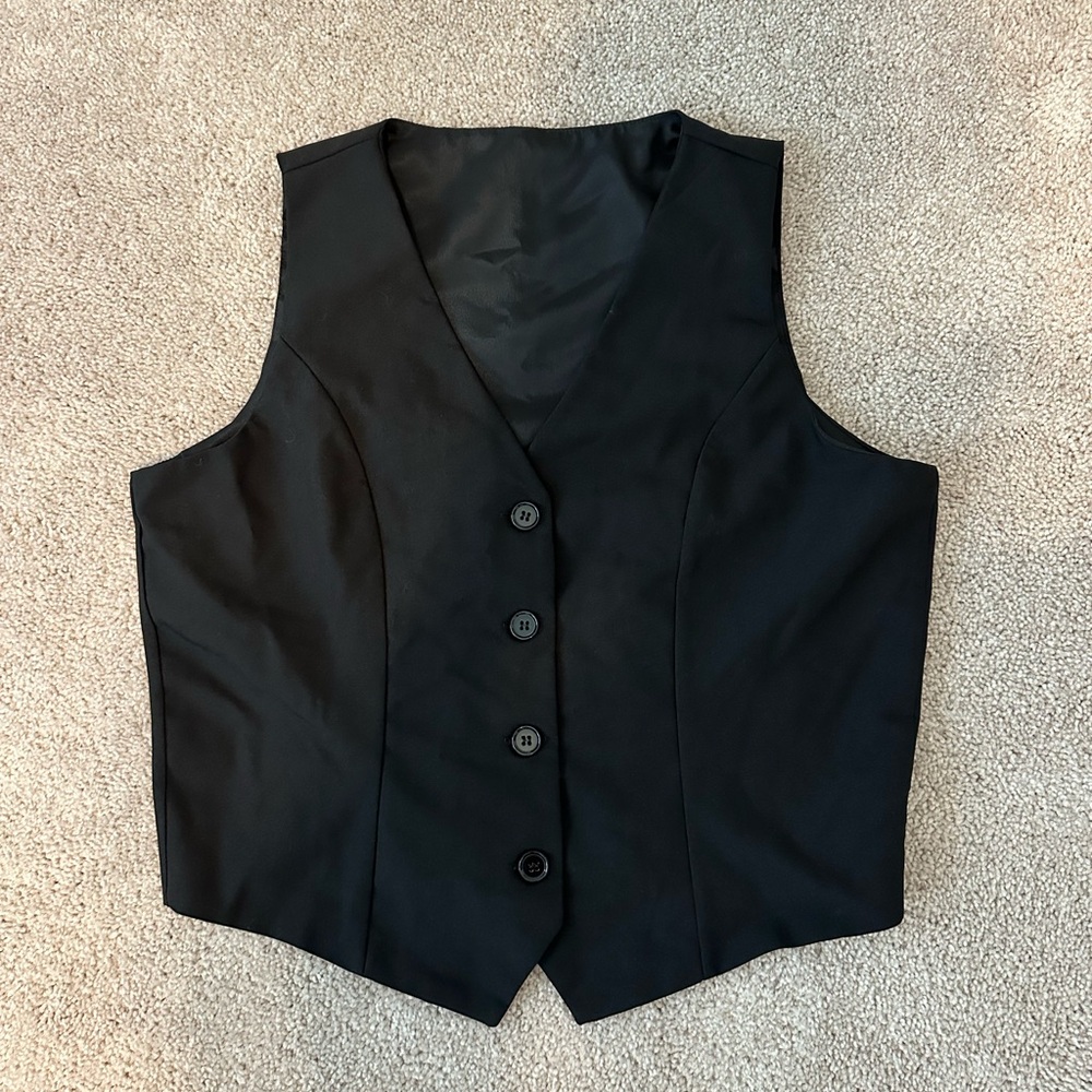 Women’s Relaxed Button Down Vest